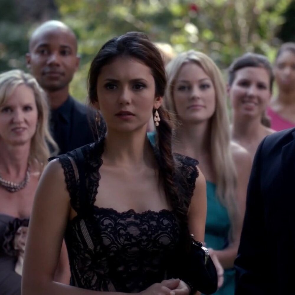 ASO THE VAMPIRE DIARIES ELENA GILBERT Lace Dress EUC RARE - Picture 3 of 8